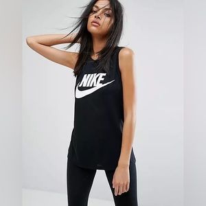 black women’s nike muscle tank size extra small